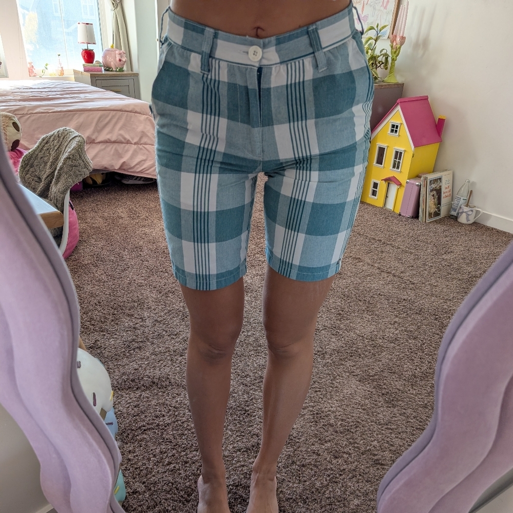 Green and White Checkered Bermuda Shorts Size 30